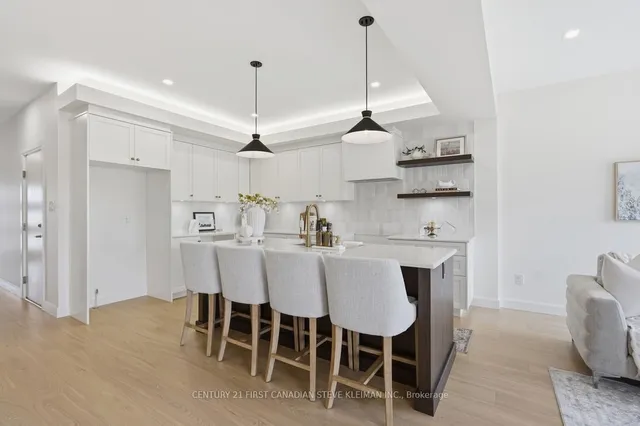 2840 Buroak Dr #104, London North 4