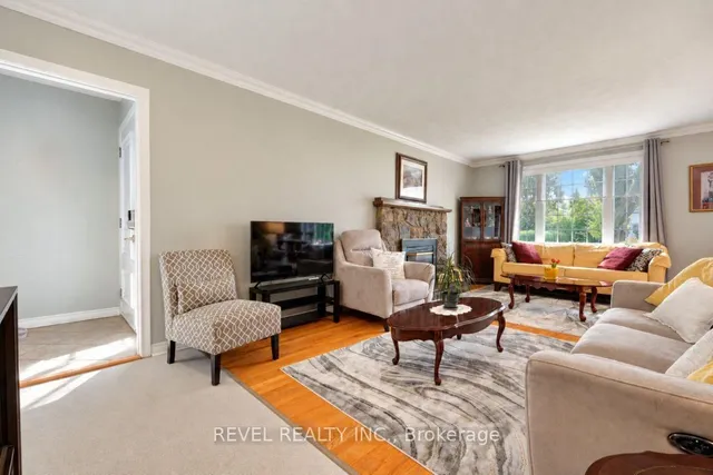 2213 CIRCLE Pl, Ottawa 4