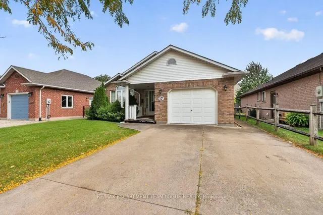 17 Tanner Dr, Pelham 2