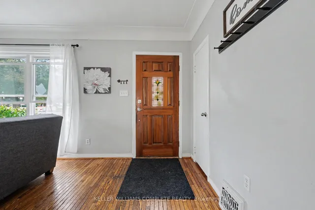 20 East 18th St, Hamilton 4