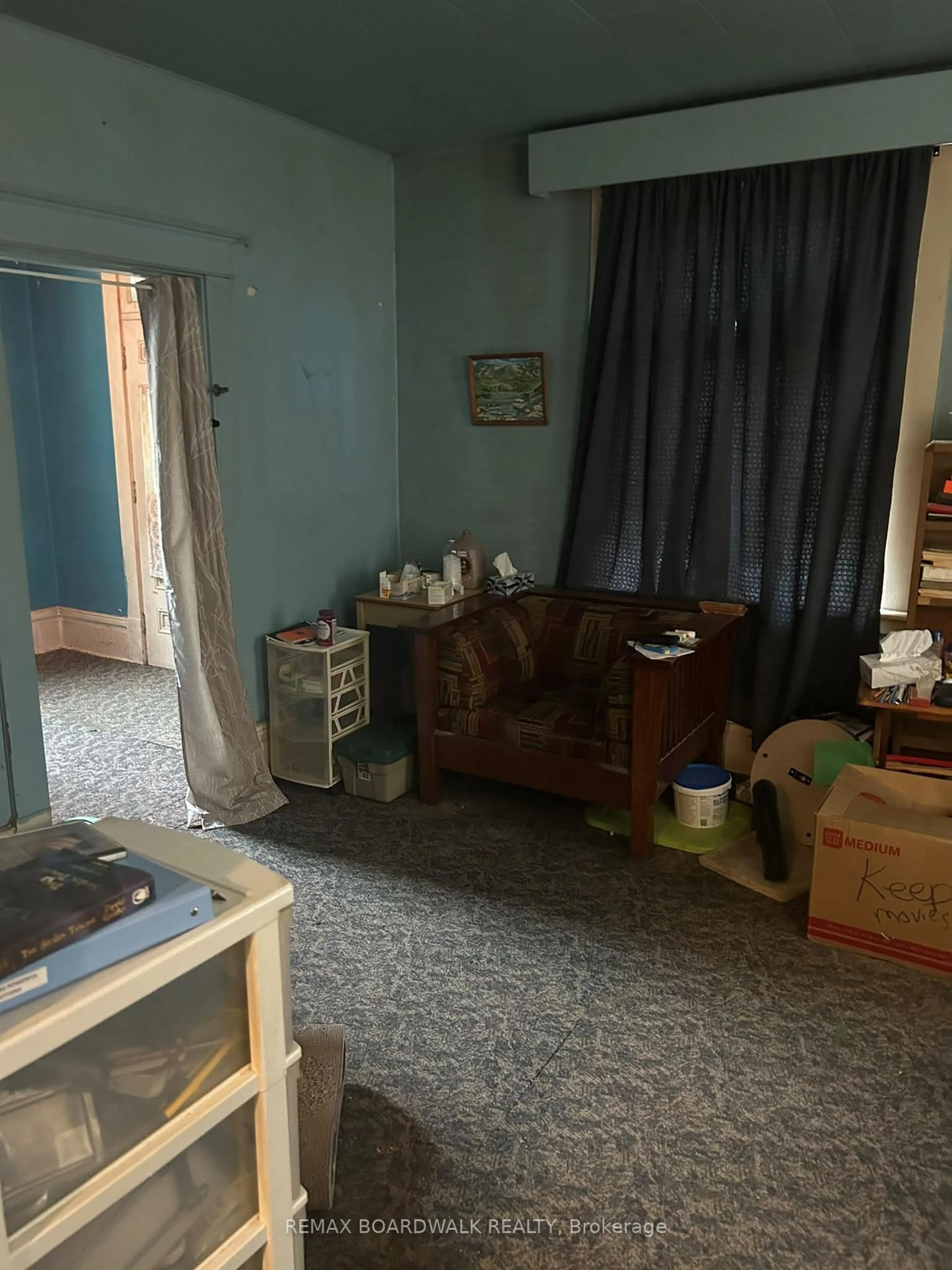 trreb/IMG-X13857314_2f197447-8c62-479d-b852-36b3f6294f80-l.jpg