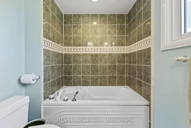 3839 Potter Hts, Niagara Falls 4