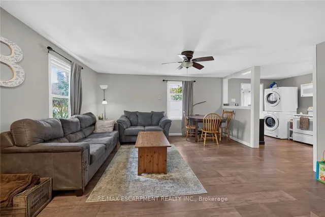 82 Division St, Brantford 5