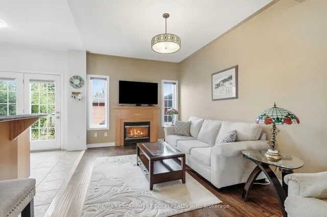 459 HIGHWAY NO 8, Hamilton 5