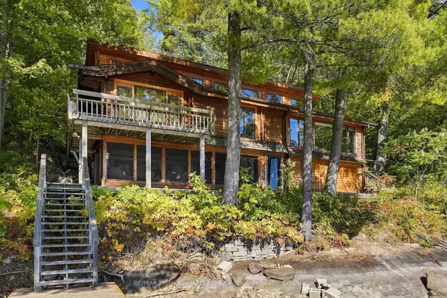 1014 Mackmore Tr, Algonquin Highlands