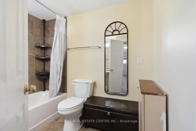 233 King St, Welland 3