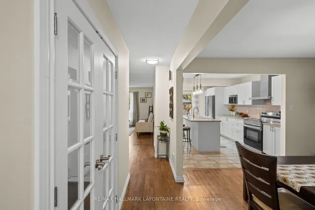383 Oaklawn Cres, Ottawa 4