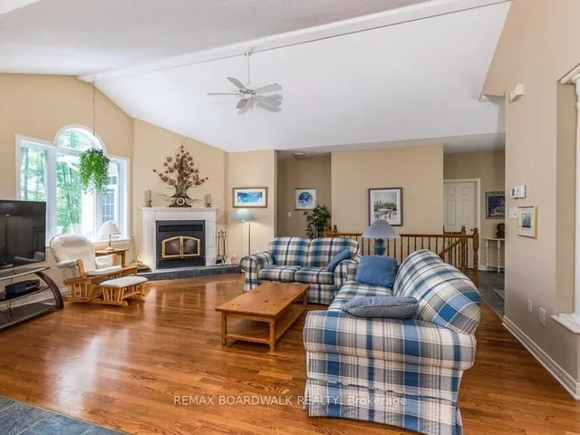 2180 Conley Rd, Ottawa 4