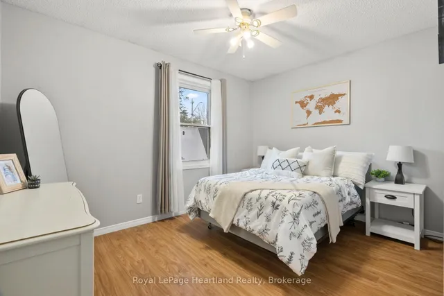 156 JOHN St, Minto 2