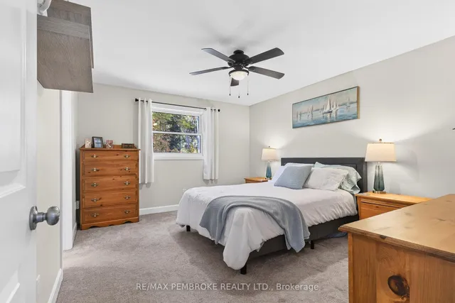 46 Terrance Dr, Petawawa 5