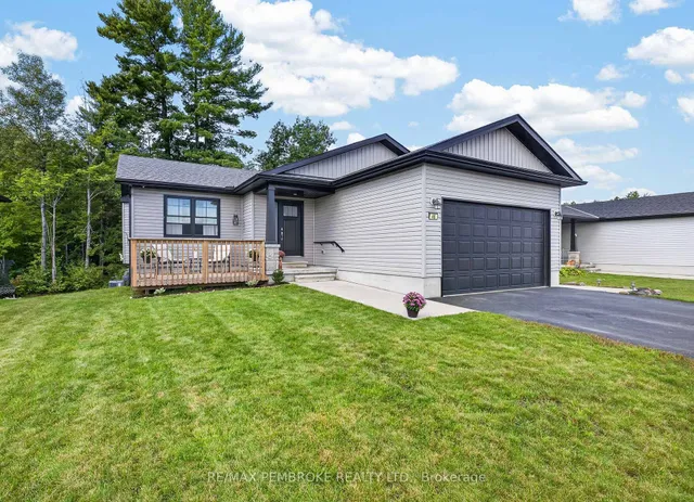 46 Terrance Dr, Petawawa