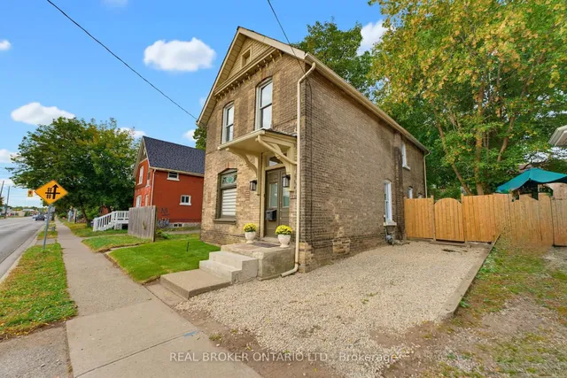 118 Clarence St, Brantford