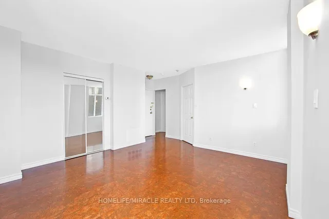 36 James St #505, Hamilton 2