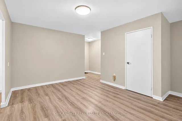573 Mornington Ave #705, London East 4