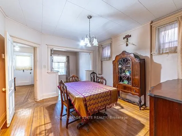 35 Sherman Ave, Hamilton 4