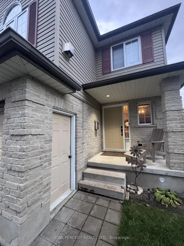 459 Albert St, Stratford 5