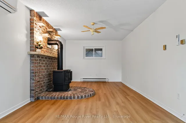 830 Ewing Crt, Cobourg 5