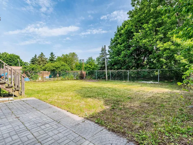5001 Kitchener St, Niagara Falls 2