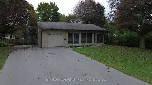 9 Vaughan Ave, Port Hope