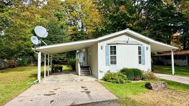 10146 County 43 Rd #11, North Dundas 3