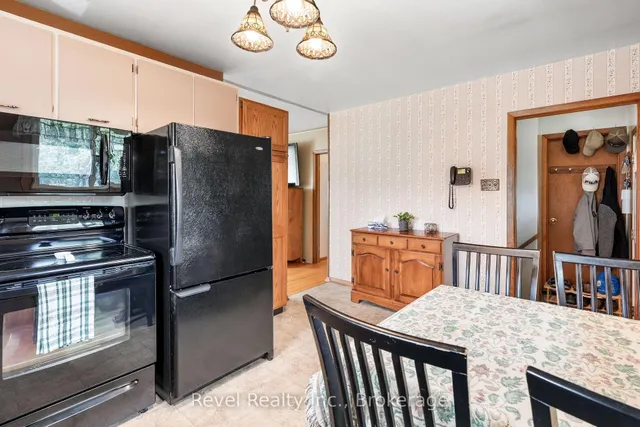 50 St David St, Kawartha Lakes 5