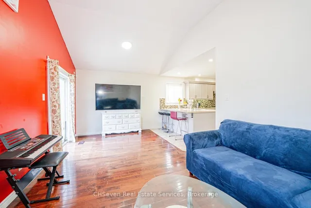 373 Thomas Slee Dr, Kitchener 4