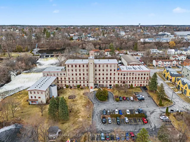 1 Rosamond St #206, Almonte 5
