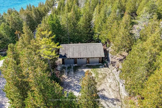 125 Lakeshore Rd, Tehkummah 3