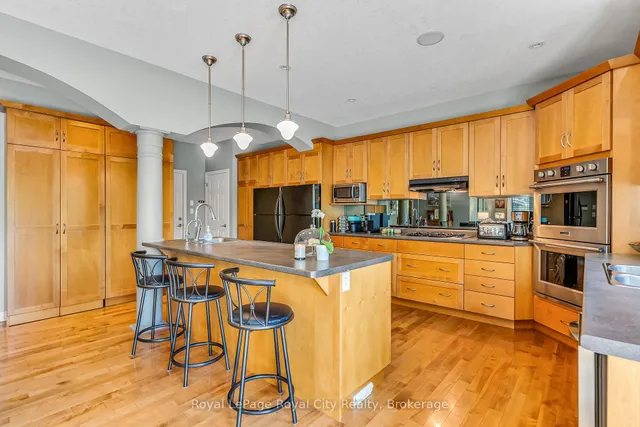 36 Blair Dr, Guelph 2