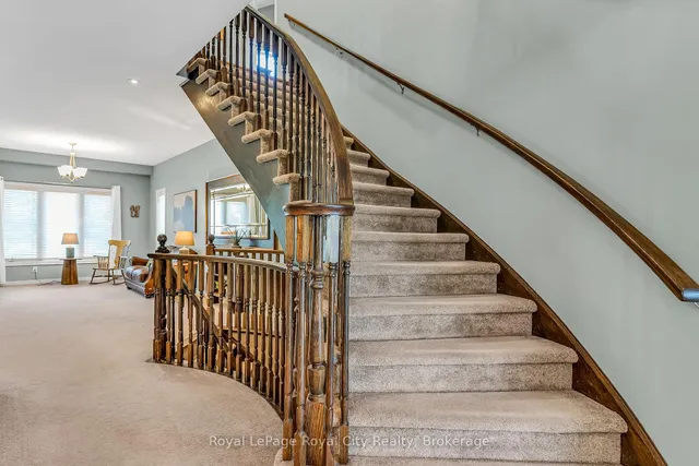 36 Blair Dr, Guelph 5