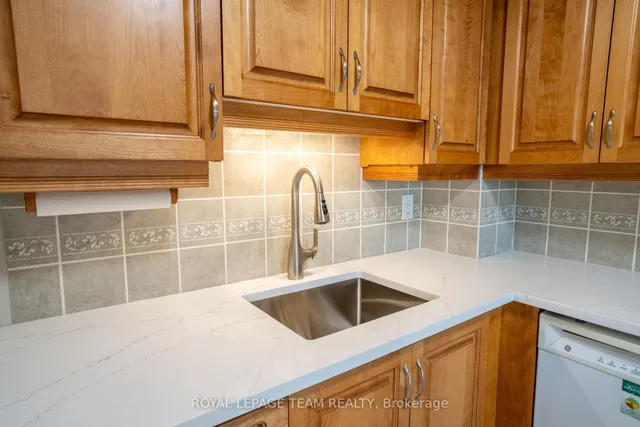 960 Teron Rd #401, Ottawa 3