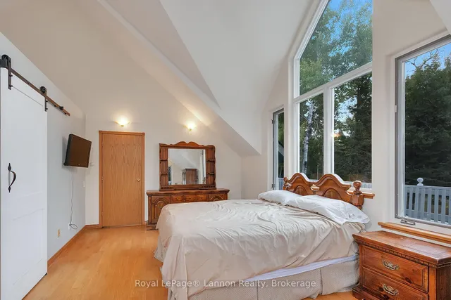 2165 Gregor Rd, Thunder Bay 1