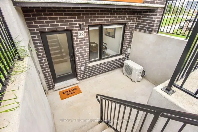 32 Duggan Lane, Guelph 2