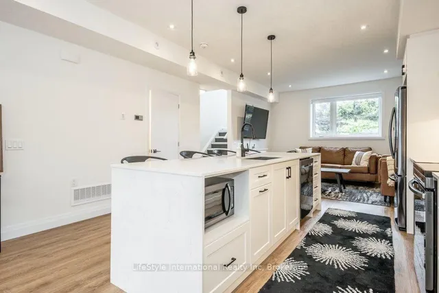 32 Duggan Lane, Guelph 3