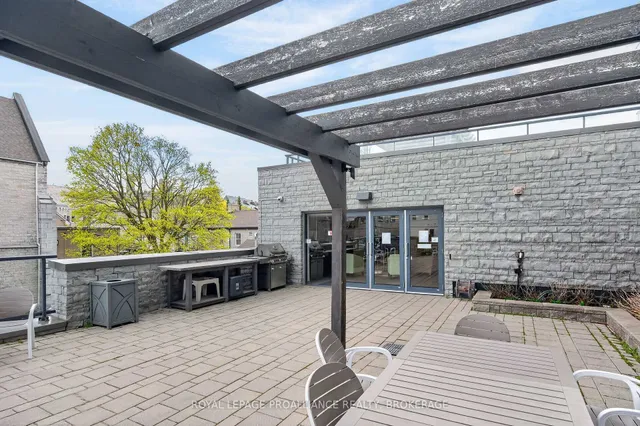 121 Queen St #A2, Kingston 5