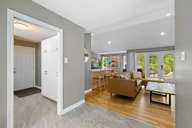 5040 Stonecrest Rd, Ottawa 2