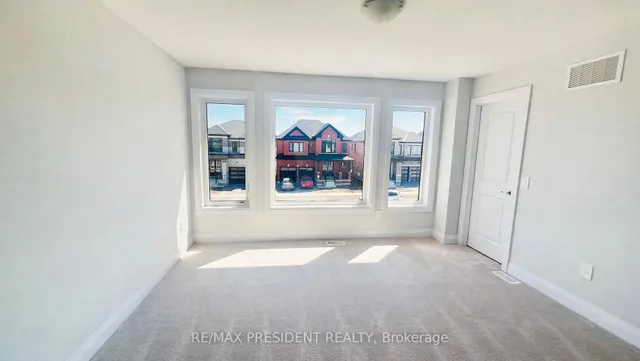 94 Butler Blvd, Kawartha Lakes 2