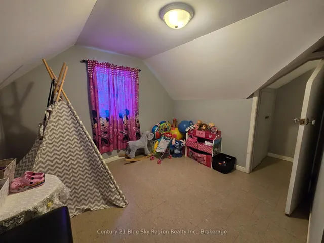100 Nipissing St, West Nipissing 3