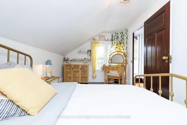 3426 KING St, Lincoln 5
