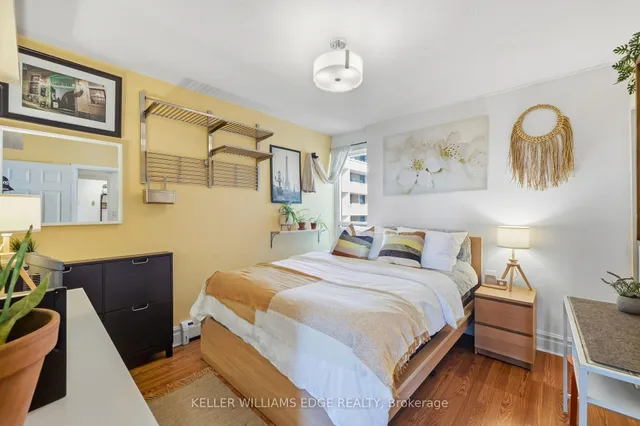 101 Queen St #704, Hamilton 5