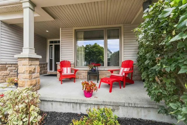 83 Blackshire Circ, Barrhaven 3
