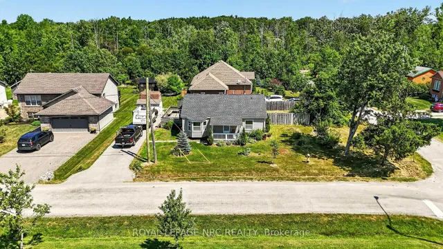 2964 Hyman Ave, Fort Erie 2