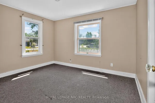 2964 Hyman Ave, Fort Erie 3