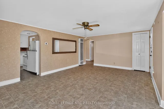 2964 Hyman Ave, Fort Erie 5