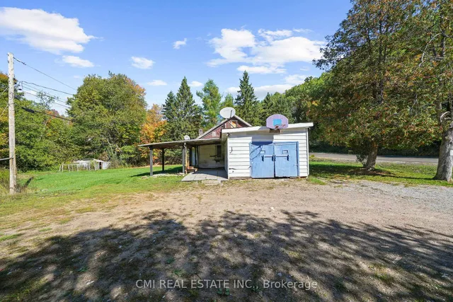 1093 South Lake Rd, Minden Hills 2