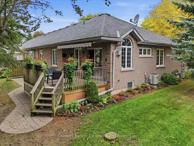 300 Franmor Dr #35, Peterborough 4