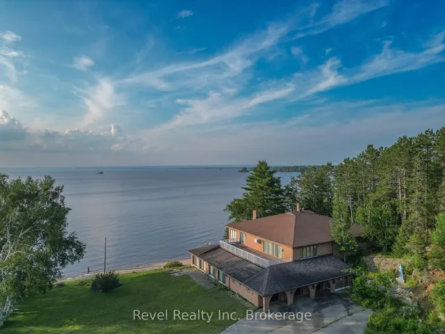 1278 Highway 654, Callander