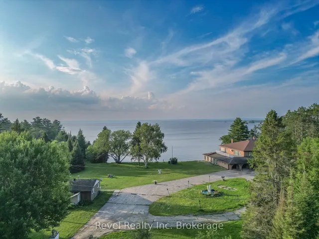1278 Highway 654, Callander 3