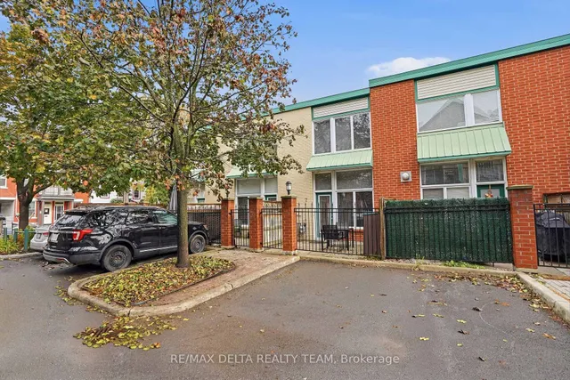 170 Cathcart St #7, Ottawa