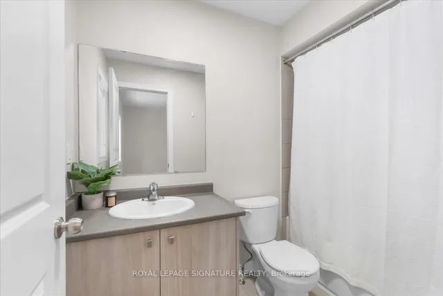 635 Lemay Grve, Peterborough 4
